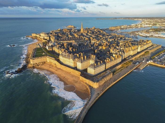 Love Room Donjon Dol In Love Bdsm Dol-de-Bretagne Zewnętrze zdjęcie